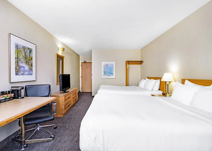 Travelodge By Wyndham Bridgewater