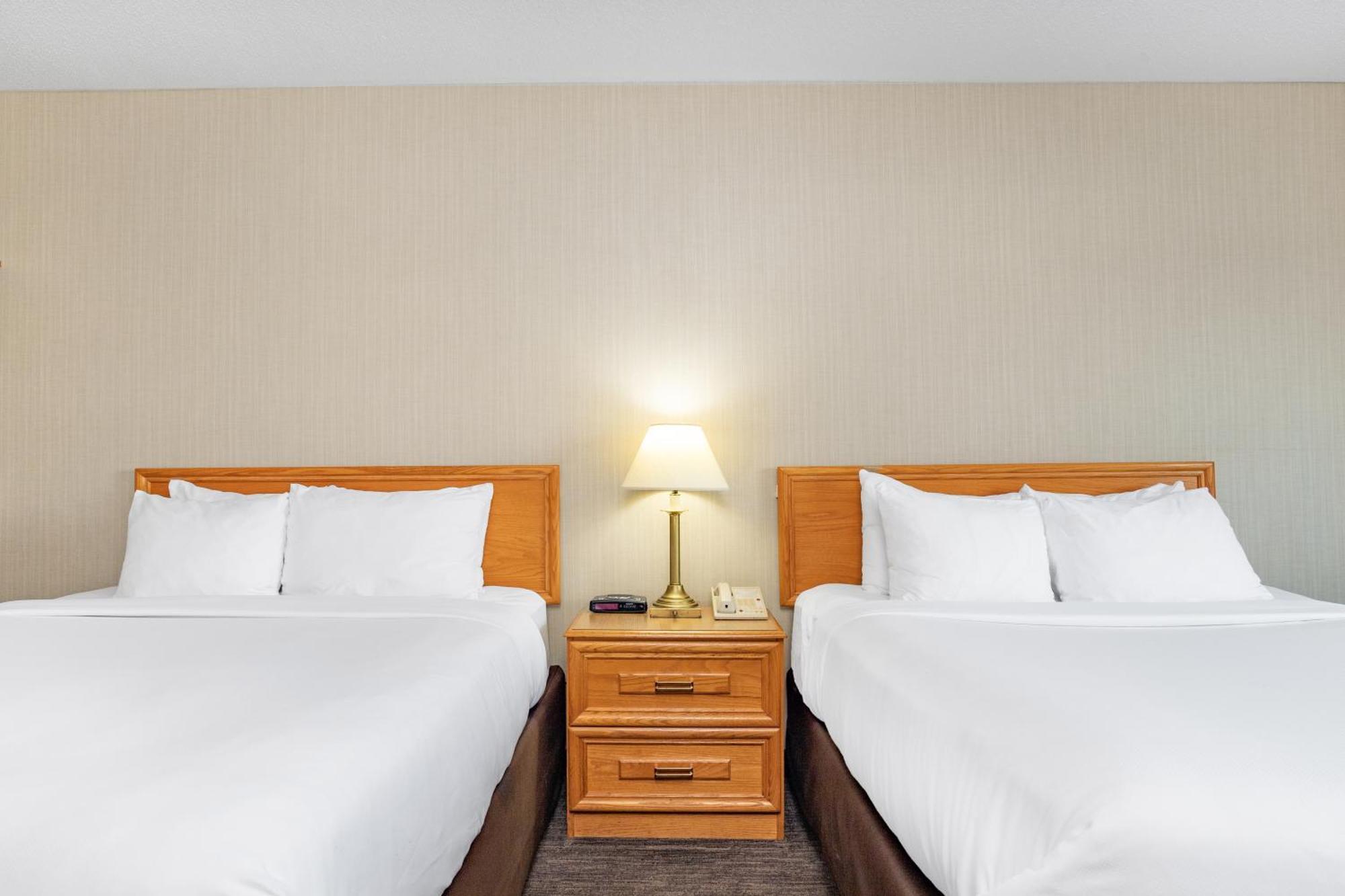 Travelodge By Wyndham Motel