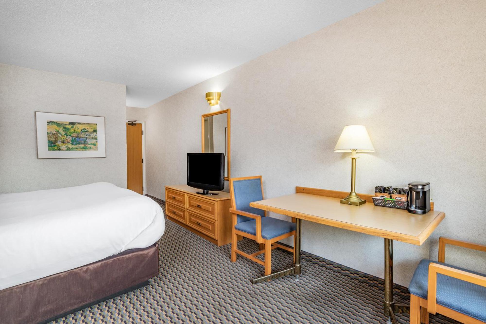Travelodge By Wyndham Motel Bridgewater