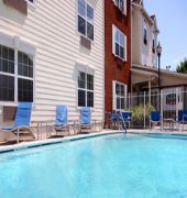Travelodge By Wyndham Bridgewater